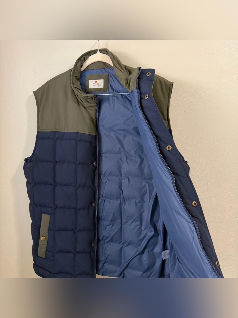 Marine Layer Sawyer Down Puffer‎ Vest Mens M Full Zip Quilted Outdoor Gorpcore - Picture 11 of 14